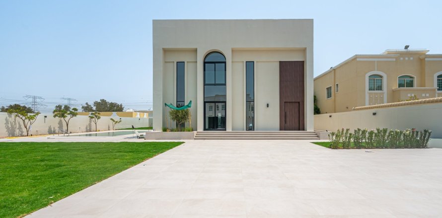 Villa à Al Barsha, Dubai, 5 chambres, 1463.22 m², № 142069