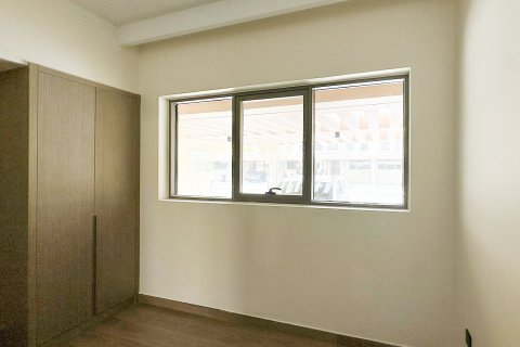 Adosado en Damac Lagoons, Dubai, 4 dormitorios, 144.19 m², № 142066 - foto 16