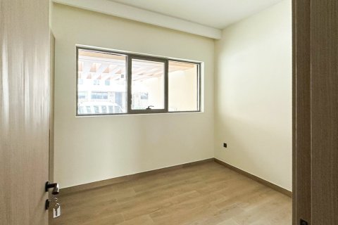 Adosado en Damac Lagoons, Dubai, 4 dormitorios, 144.19 m², № 142066 - foto 8