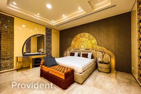 Villa in Emirates Hills, Dubai 7 bedrooms № 3067 - photo 19