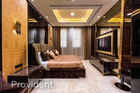 Villa in Emirates Hills, Dubai 7 bedrooms № 3067 - photo 15