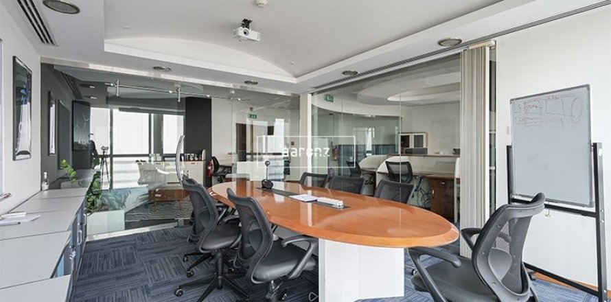 Офис в Джумейра Лейк Тауэрс, Дубай, 96.9м², № 42574