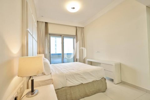 Apartment in Downtown Dubai (Downtown Burj Dubai), Dubai 3 bedrooms, 141 sq.m. № 58550 - photo 3