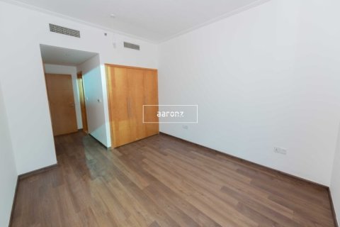 Apartment in Dubai Marina, Dubai 2 bedrooms, 130.5 sq.m. № 7146 - photo 5