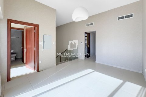 Adosado en Mohammed Bin Rashid City, Dubai, 4 dormitorios, 251 m², № 73457 - foto 7