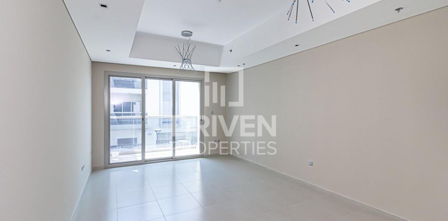 Квартира в Умм-аль-Шеифе, Дубай, 2 спальни, 120м², № 20898
