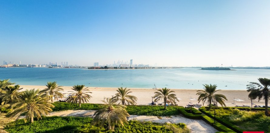 Hotel Apartment in Palm Jumeirah, Dubai 3 bedrooms, 223.3 sq.m. № 10085