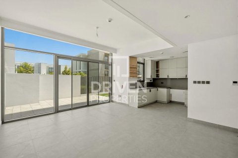 Villa in Ruba, Arabian Ranches 3, Dubai 4 bedrooms, 249.82 sq.m. № 142961 - photo 2