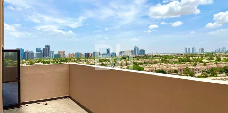 Appartement à Jumeirah Golf Estates, Dubai, 2 chambres, 153 m², № 24260