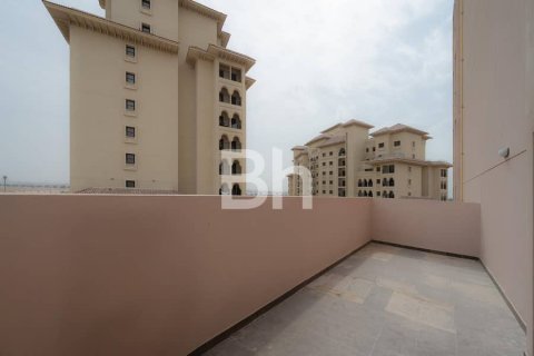 Appartement à Jumeirah Golf Estates, Dubai, 2 chambres, 153 m², № 24260 - photo 3