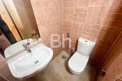 Townhouse in Jumeirah Village Triangle, Dubai 1 bedroom, 180 sq.m. № 24283 - photo 10
