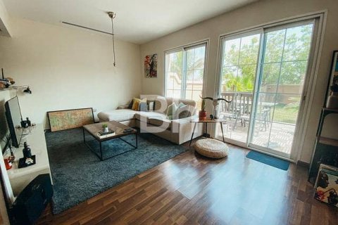 Townhouse in Jumeirah Village Triangle, Dubai 1 bedroom, 180 sq.m. № 24283 - photo 8