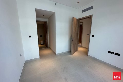 Apartment in Dubai Studio City, Dubai 3 bedrooms, 124.2 sq.m. № 111812 - photo 20
