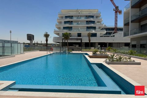 Apartment in Dubai Studio City, Dubai 3 bedrooms, 124.2 sq.m. № 111812 - photo 4