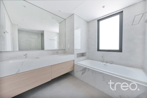 Снять в аренду таунхаус в Дубае: 3 спальни, 213.68м², № 119829 - фото 12