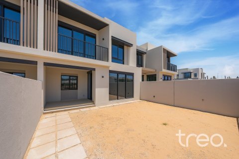 Снять в аренду таунхаус в Дубае: 3 спальни, 213.68м², № 119829 - фото 28