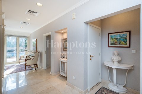 Villa en Arabian Ranches 2, Dubai, 3 dormitorios, 408.77320000 m², № 63475 - foto 2