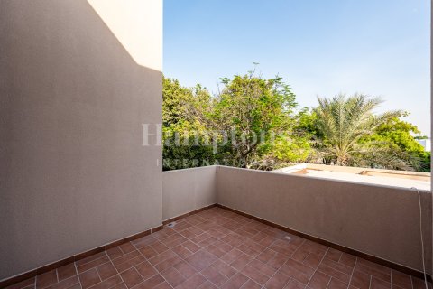 Villa en Arabian Ranches 2, Dubai, 3 dormitorios, 408.77320000 m², № 63475 - foto 13