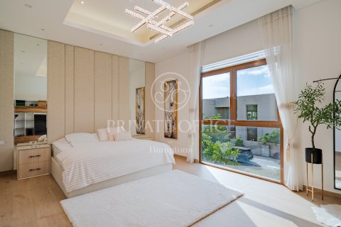 Villa en Meydan, Dubai, 5 dormitorios, 696.77250000 m², № 12838 - foto 13