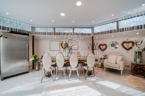 Villa en Meydan, Dubai, 5 dormitorios, 696.77250000 m², № 12838 - foto 19