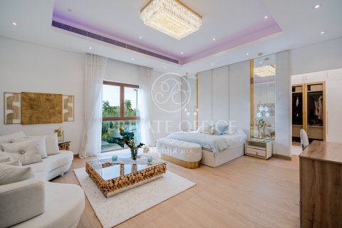 Villa en Meydan, Dubai, 5 dormitorios, 696.77250000 m², № 12838 - foto 10