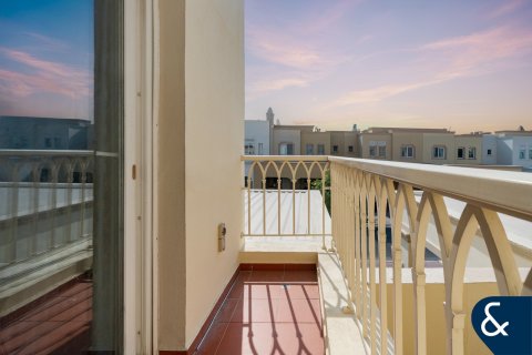 Villa in Springs 11, The Springs, Dubai 3 bedrooms, 157 sq.m. № 74731 - photo 9