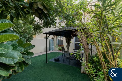 Villa in Springs 11, The Springs, Dubai 3 bedrooms, 157 sq.m. № 74731 - photo 17