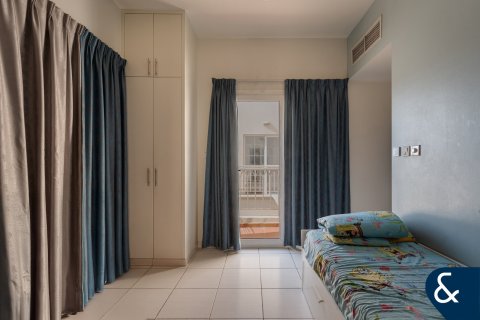 Villa in Springs 11, The Springs, Dubai 3 bedrooms, 157 sq.m. № 74731 - photo 8