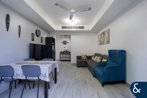 Villa in Springs 11, The Springs, Dubai 3 bedrooms, 157 sq.m. № 74731 - photo 5