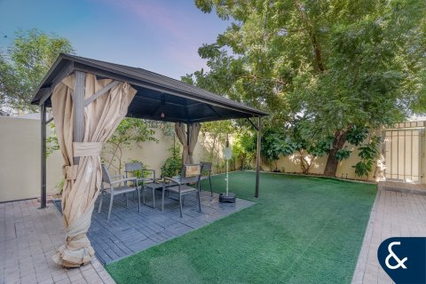 Villa in Springs 11, The Springs, Dubai 3 bedrooms, 157 sq.m. № 74731 - photo 18