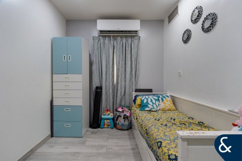 Villa in Springs 11, The Springs, Dubai 3 bedrooms, 157 sq.m. № 74731 - photo 13