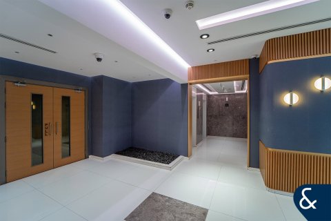 Edificio en Dubai Investment Park, Dubai, 178 dormitorios, 38691 m², № 74732 - foto 11