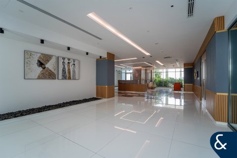 Edificio en Dubai Investment Park, Dubai, 178 dormitorios, 38691 m², № 74732 - foto 5