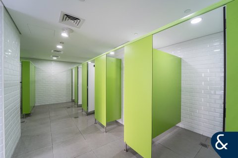 Edificio en Dubai Investment Park, Dubai, 178 dormitorios, 38691 m², № 74732 - foto 22