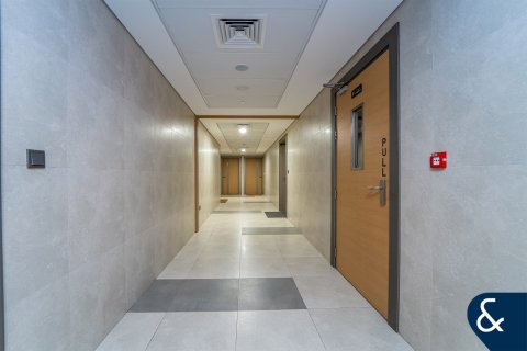 Edificio en Dubai Investment Park, Dubai, 178 dormitorios, 38691 m², № 74732 - foto 29