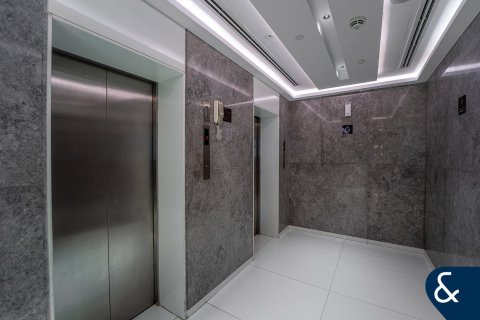 Edificio en Dubai Investment Park, Dubai, 178 dormitorios, 38691 m², № 74732 - foto 12