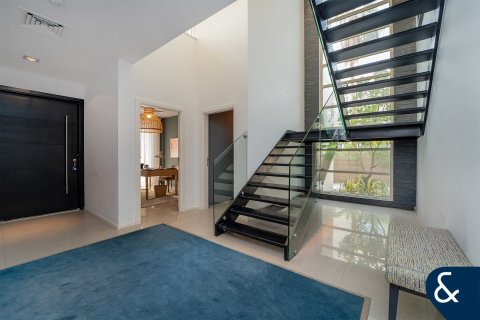 Villa in Arabian Ranches, Dubai 5 bedrooms, 575 sq.m. № 74734 - photo 11