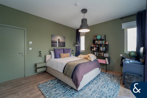 Villa in Arabian Ranches, Dubai 5 bedrooms, 575 sq.m. № 74734 - photo 7