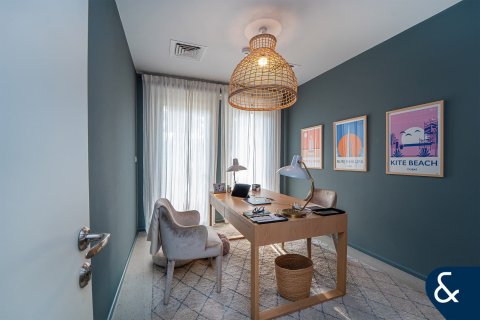 Villa in Arabian Ranches, Dubai 5 bedrooms, 575 sq.m. № 74734 - photo 12