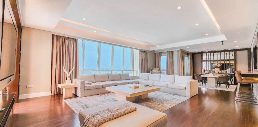 Appartement à Palm Jumeirah, Dubai, 3 chambres, 376.5 m², № 100288
