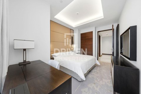 Apartamento en The Address Sky View Towers, Downtown Dubai (Downtown Burj Dubai), Dubai, 2 dormitorios, 157.84 m², № 129292 - foto 12