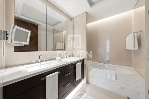 Apartamento en The Address Sky View Towers, Downtown Dubai (Downtown Burj Dubai), Dubai, 2 dormitorios, 157.84 m², № 129292 - foto 16