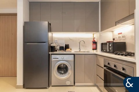 Apartment in Meydan, Dubai 2 bedrooms, 63 sq.m. № 75460 - photo 7