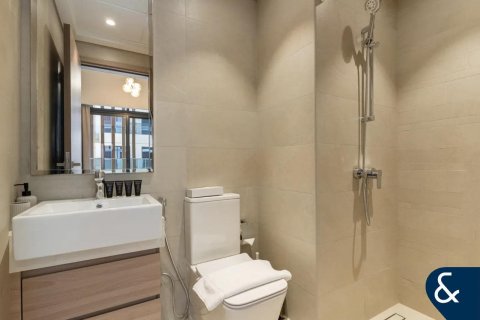 Apartment in Meydan, Dubai 2 bedrooms, 63 sq.m. № 75460 - photo 11