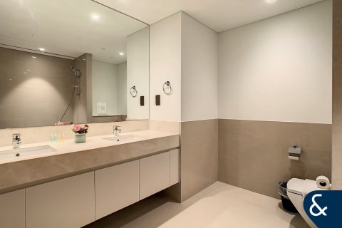 Apartment in Downtown Dubai (Downtown Burj Dubai), Dubai 2 bedrooms, 132 sq.m. № 75468 - photo 11