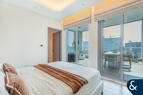 Apartment in AURORA TOWER in Marina Promenade, Dubai Marina, Dubai 2 bedrooms, 176 sq.m. № 75453 - photo 14