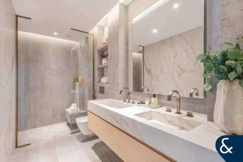 Apartment in AURORA TOWER in Marina Promenade, Dubai Marina, Dubai 2 bedrooms, 176 sq.m. № 75453 - photo 6