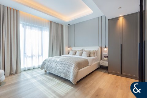 Apartment in AURORA TOWER in Marina Promenade, Dubai Marina, Dubai 2 bedrooms, 176 sq.m. № 75453 - photo 5