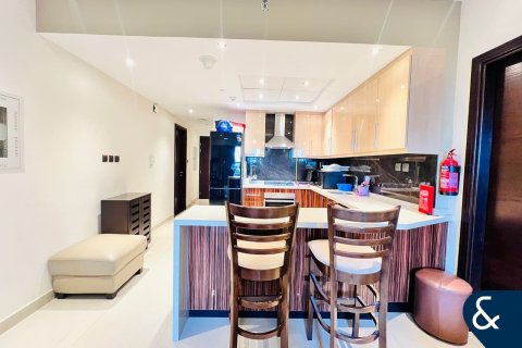 Купить квартиру в Даунтаун Дубай (Даунтаун Бурдж Дубай), Дубай: 1 спальня, 93м², № 75477 - фото 4