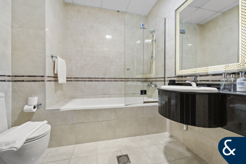 Apartment in Elite Residence, Dubai Marina, Dubai 4 bedrooms, 580 sq.m. № 76606 - photo 24